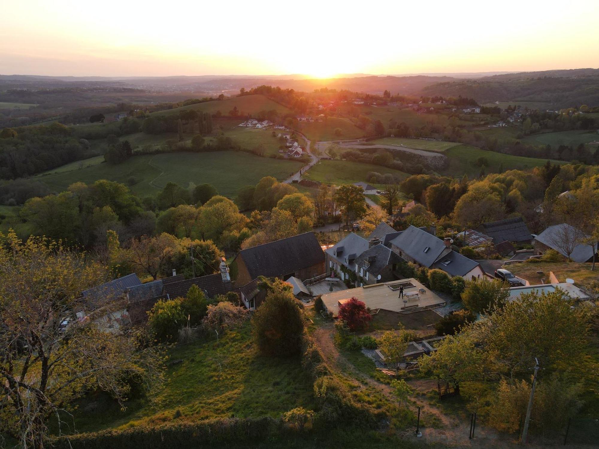Maison Sur Les Hauteurs De Brive-La-Gaillarde Dampniat 外观 照片